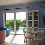 Irimar Retreat Managed By Hilltop Residences Vakantiehuis