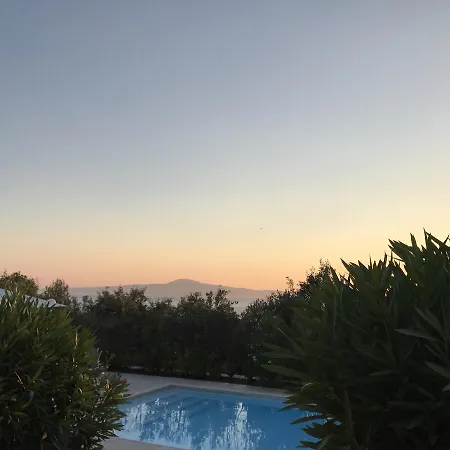 Irimar Retreat Managed By Hilltop Residences Holiday home *